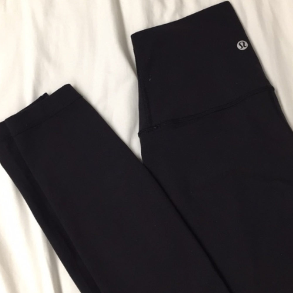 Lululemon: Black Wunder Under High Rise Leggings